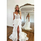 Vestido de fiesta largo de corte A con apliques de encaje y escote en forma de corazón y abertura