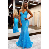 Vestido de fiesta largo con tirantes finos, escote en V y apliques