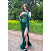 Vestido de noche largo de satén fruncido con cuentas y escote corazón sin tirantes para fiesta de graduación