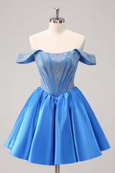 Robe de bal bleue mignonne à épaules dénudées et corset ornée de perles