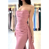 Vestido de fiesta largo, formal, de satén, plisado, con abertura alta y sin tirantes