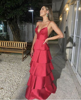 Robe de soirée élégante en satin à fines bretelles et volants, coupe trapèze, référence Y728