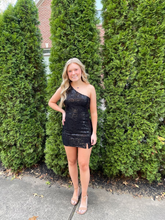 Vestido de cóctel negro de un solo hombro para fiesta de bienvenida Y2649