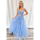 Robe de bal élégante et luxueuse en tulle à bretelles croisées et col en V