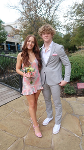 Elegante vestido de lentejuelas para baile de bienvenida con bajo de volantes Y2454