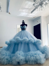 Robe de bal de luxe faite main, en tulle vaporeux à volants, robe de quinceañera bleue pour cérémonie de passage à l'âge adulte, idéale pour les occasions formelles Y6550