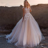 Gorgeous White Tulle O-Neck Sleeveless Decal Luxury Pearl Embroidery Button A-line Floor-Length Bridal Ball Dress