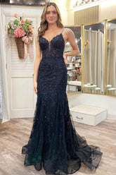 Appliques Plunge V Lace-Up Trumpet Prom Gown