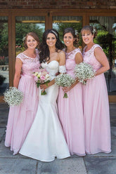 Chiffon Lace Top A-line Scoop Neck Long Bridesmaid Dresses