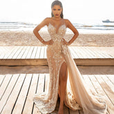 Vestidos de noche color champán con abertura alta, estilo sirena, con elegante sobrefalda de cuentas, colección 2025, para mujer, ideales para fiestas (LA71568)