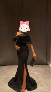 Vestido de noche largo y elegante negro para mujer con abertura en los hombros, estilo sirena, modelo Y4760