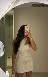 Vestido de fiesta sexy con escote irregular Y2383