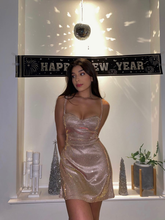 Vestido corto de fiesta con tirantes finos y purpurina Y2125