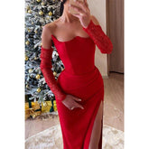 Robe de soirée asymétrique sans bretelles à plis empire avec fente latérale