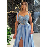 Vestidos de fiesta largos de corte A con abertura alta y tirantes finos y cuentas para mujer