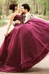 Ball Gown Sweetheart Burgundy Tulle Wedding Dress with Handmade Flowers WD238