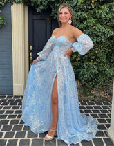 Vestido de graduación de encaje con escote corazón y corte en A con mangas