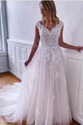 Boho White A-Line Sleeveless Wedding Dresses With Lace