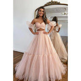 Robe de soirée longue trapèze en tulle froncé sans bretelles