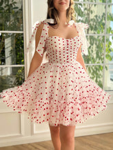 A Line Sweetheart Neck Tulle Homecoming Dress