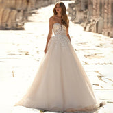 Boho Beach Strapless A Line Wedding Dresses for Women Sleeveless Bridal Lace Appliques Bride Gowns Backless Vestidos