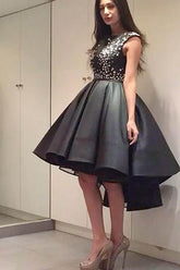 Elegante vestido de fiesta negro de organza con corte asimétrico, moderno y brillante, con cuentas, modelo PG178