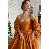 Elegante vestido de noche formal largo de satén sin tirantes, corte A