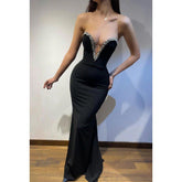 Vestido de fiesta de noche sin mangas con escote en V profundo y hombros descubiertos con corte tubo/columna adornado y de alta costura