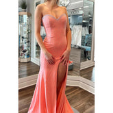 Robe de bal de fin d'année trompette/sirène couture décolleté en cœur sans manches avec fente latérale