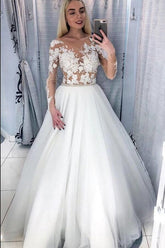 Elegant Long A-Line Bateau Appliques Lace Tulle Wedding Dress with Sleeves