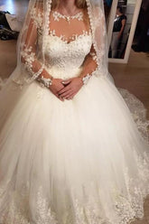 Elegant Long A-line Sweetheart Tulle Wedding Dress