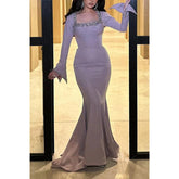 Vestido de fiesta de noche con mangas largas y escote cuadrado y cuentas en color lila