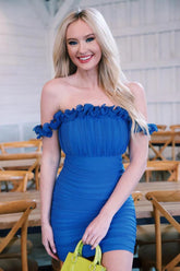 Vestido de fiesta mini ajustado azul único con hombros descubiertos Y1914