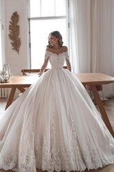 Gorgeous Long Ball Gowns Lace Tulle Wedding Dresses with Sleeves