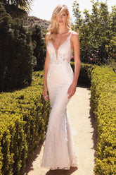 Lace Applique Sleeveless Long Formal Wedding Dress