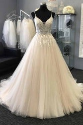Long A-line Sweetheart Lace Tulle Wedding Dress