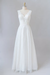 Long A-line V-neck Lace Tulle Backless Wedding Dress