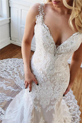 Long Mermaid Sweetheart Lace Appliques Backless Wedding Dresses