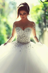 Luxury Long Ball Gown Sweetheart Crystals Beading Wedding Dresses with Sleeves