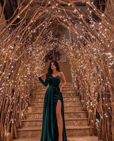 Vestido de noche verde de terciopelo con una sola manga y abertura alta, corte amplio, modelo Y563