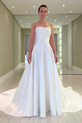 Vintage A-Line Satin Sleeveless White Long Wedding Dress With Appliques