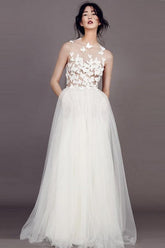 Wedding Dresses Scoop A-line Butterfly Appliques Tulle Ivory Bridal Gown WD421