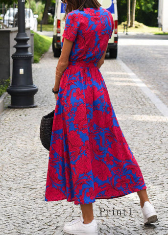 Vestido de verano de algodón con escote en V, estampado, abertura lateral y cintura ajustable. 