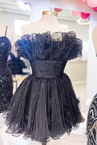 Robe de bal courte trapèze sans bretelles à volants