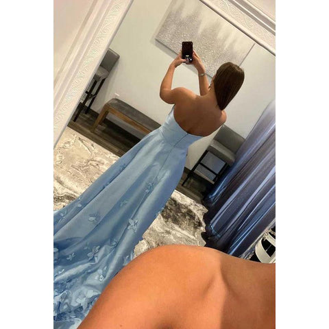 Robe de bal longue trapèze sans bretelles avec appliques et traîne