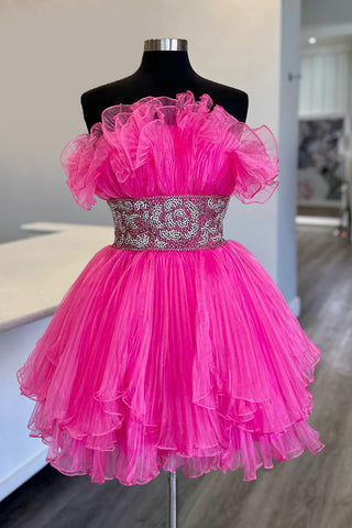 Elegante vestido corto de fiesta fucsia sin tirantes, corte en A y con volantes