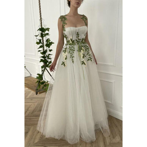 Robe de bal longue à bretelles spaghetti et appliques chics pour femme 