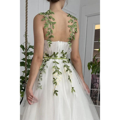 Robe de bal longue à bretelles spaghetti et appliques chics pour femme 