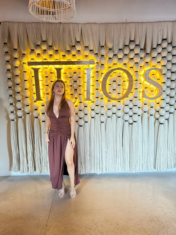 Vestido de fiesta marrón sexy con escote halter, espalda descubierta, corte en A y abertura lateral, modelo Y8481