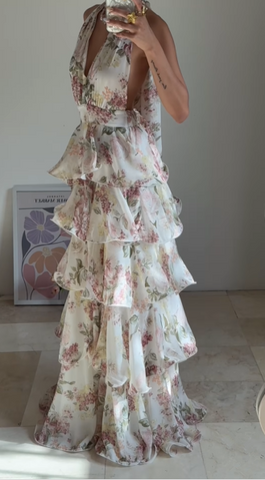 Vestido de fiesta glamuroso de gasa con estampado floral, corte en A, espalda descubierta, escote en V, cuello halter y capas, modelo Y8501